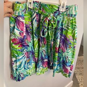 TABS the authentic Bermuda shorts women’s w/ waist tie electric hibiscus print M